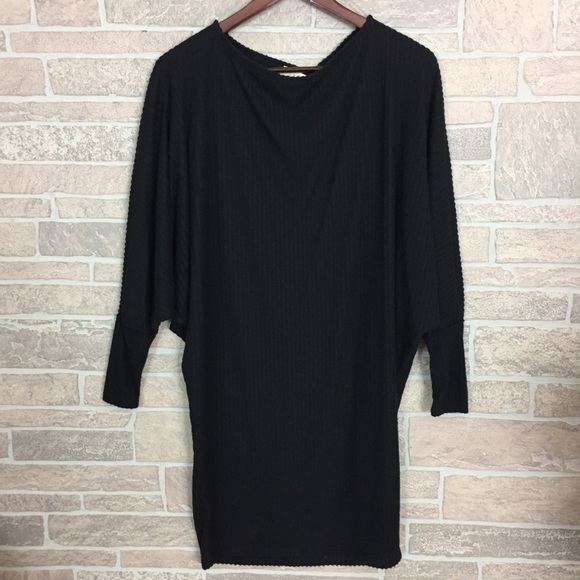Black knit oversized Fit Dress With batwing sleeve - Picture 2 of 4